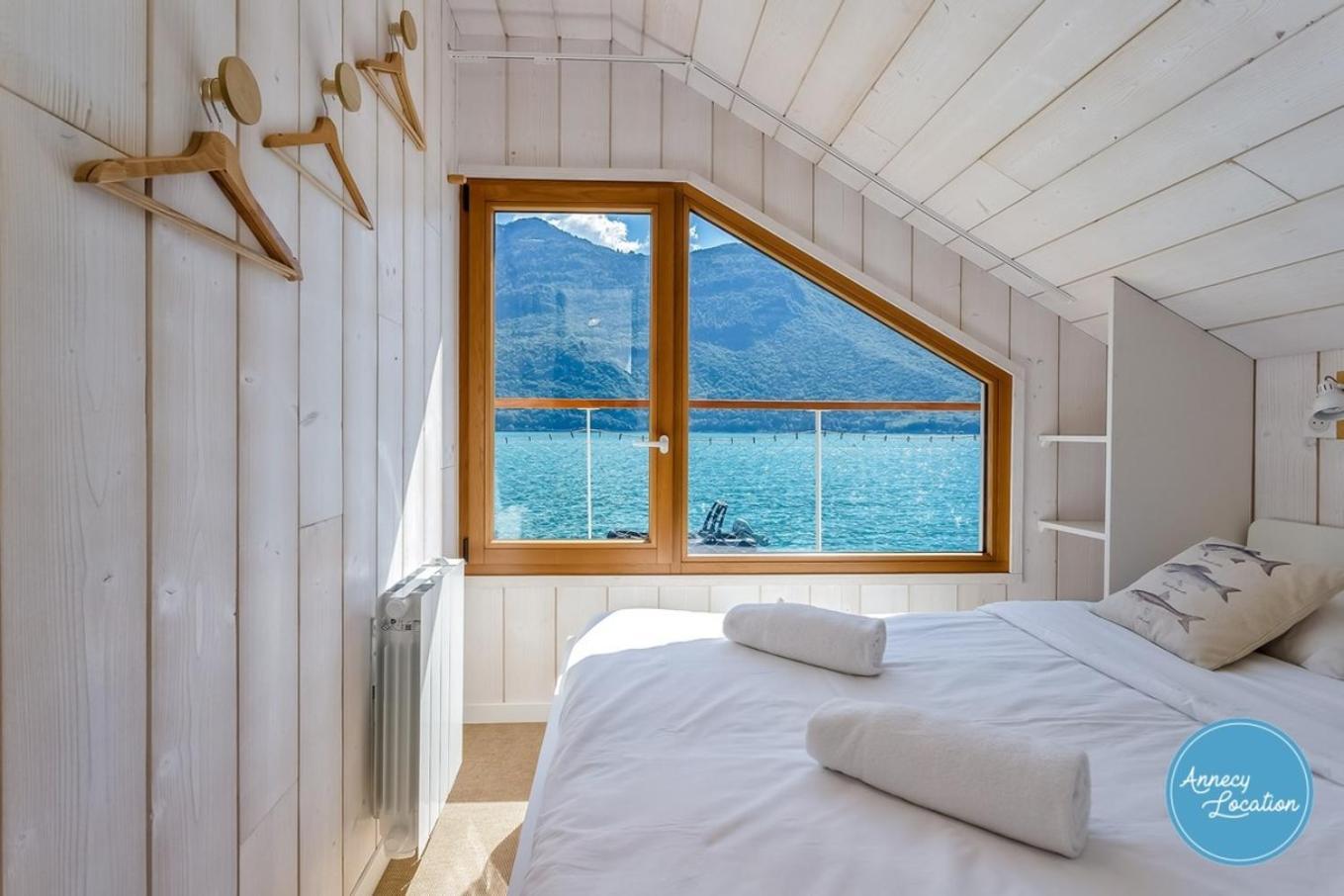 Chalet Coquillage Waterfront Escape On Lake Doussard Eksteriør bilde